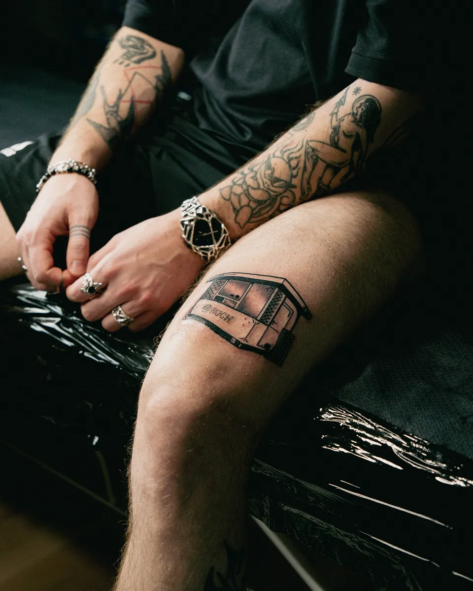 Zrzut z lutego — Tattoo, Wujek Darek Tattoo, Warszawa